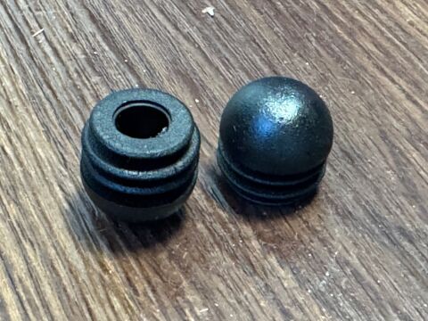 Tern Stand Stopfen (2Stk) Vektron (unter Motor)